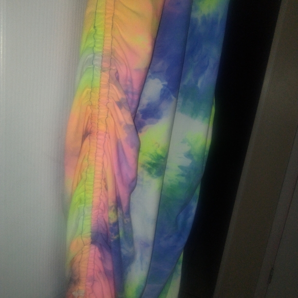 Stretch neon tye dye dress - Picture 4 of 8